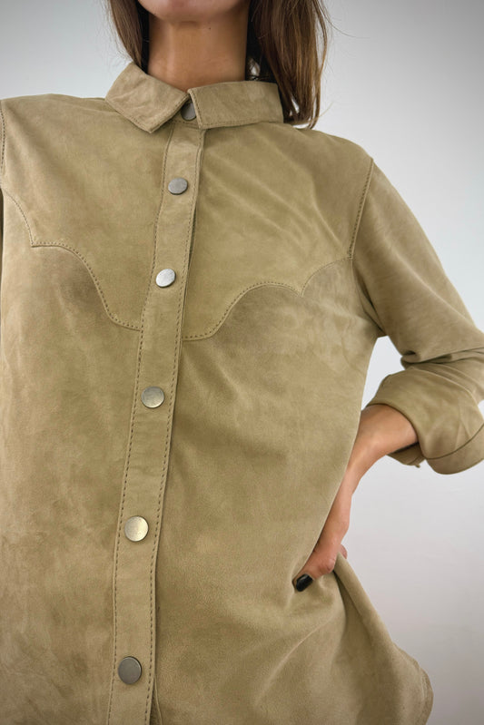 Camisa de Gamuza Taupe