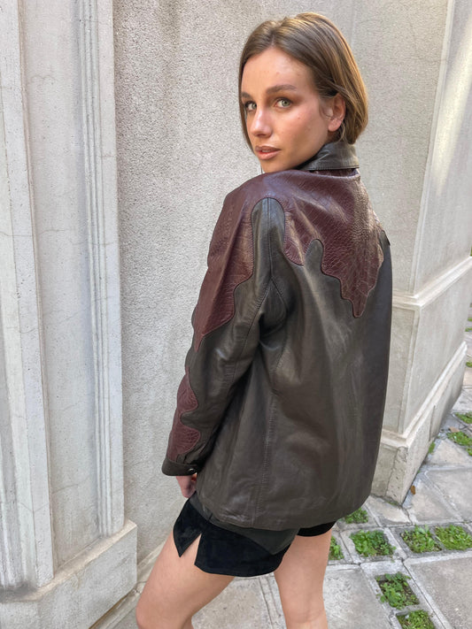 CHAQUETA DE CUERO CROCO CHOCOLATE