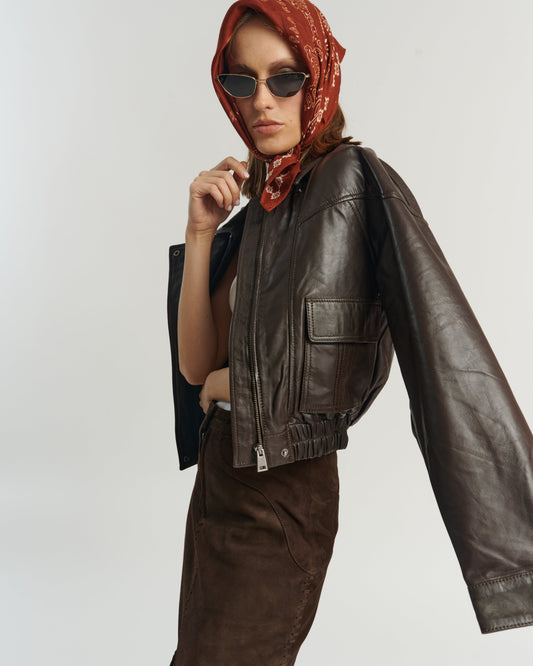 Bomber Cuero Chocolate — Leather for Life | 100% Cuero Ovino HER