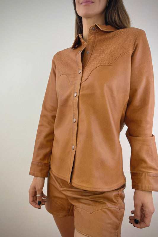 Camisa de cuero color Camel