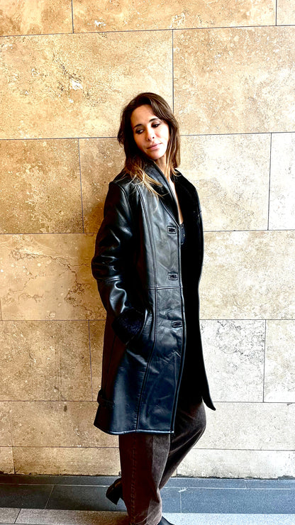 Gamulán Negro 100% cuero ovino