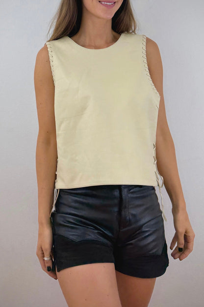 Polera de cuero Hueso