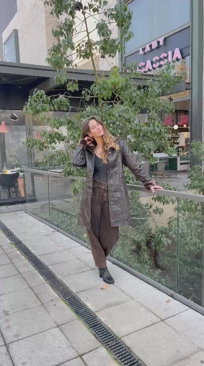 Gamulán Chocolate 100% cuero ovino